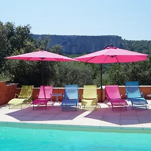 https://li-poulidetto.fr-provencehotel.com