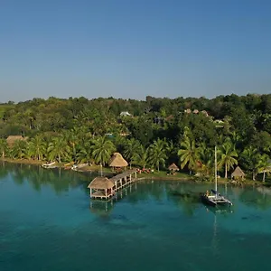 https://cayuco-maya.quintano-roohotels.com